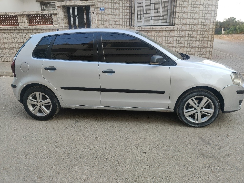 Polo police 2009 - 3