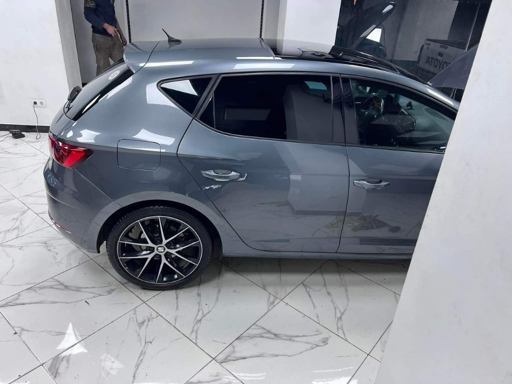 seat leon  - 4