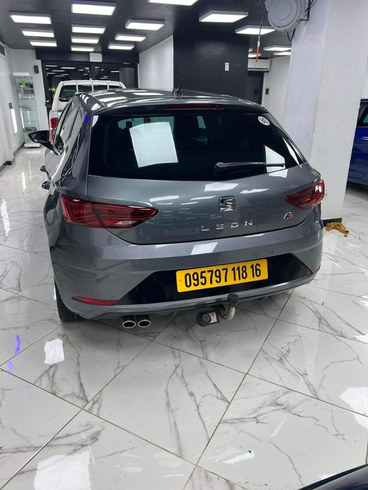 seat leon  - 5