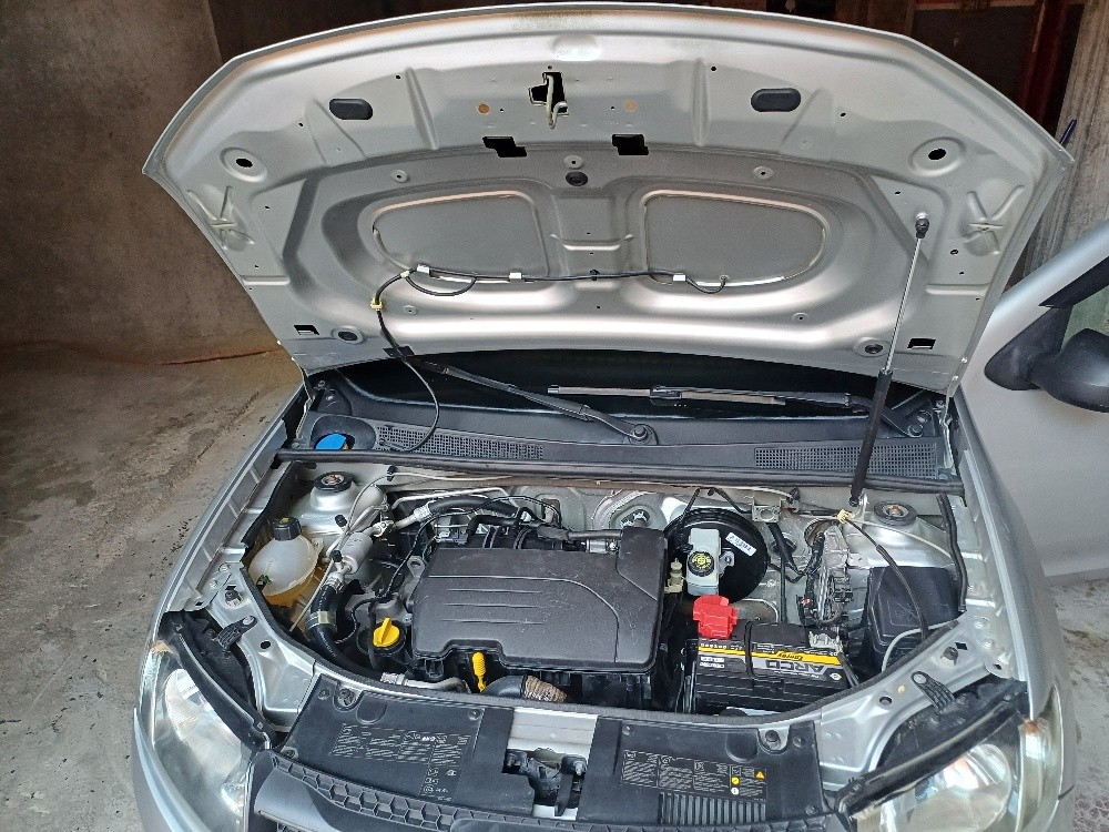 Dacia Logan - 1
