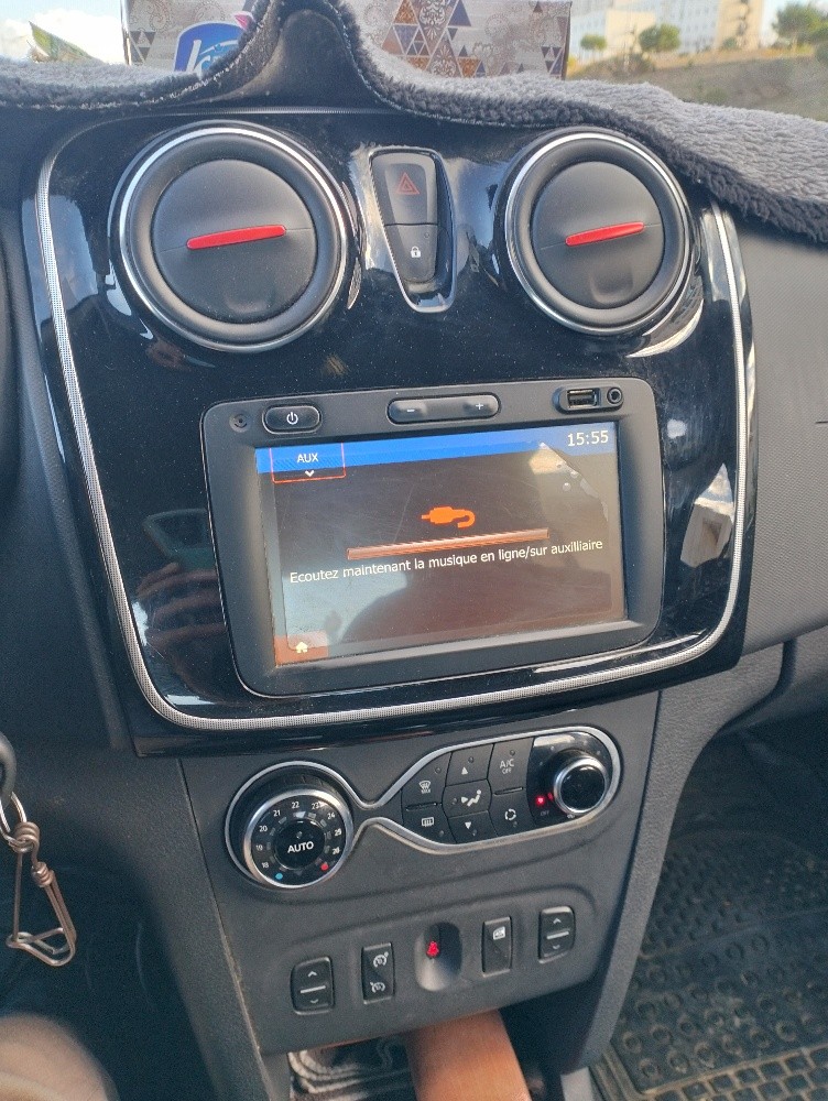 Dacia sandero - 4