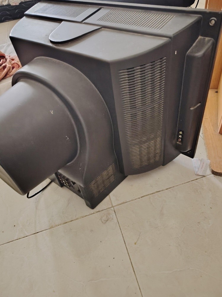 Télévision ENIE flatrone  (CRT) - 4