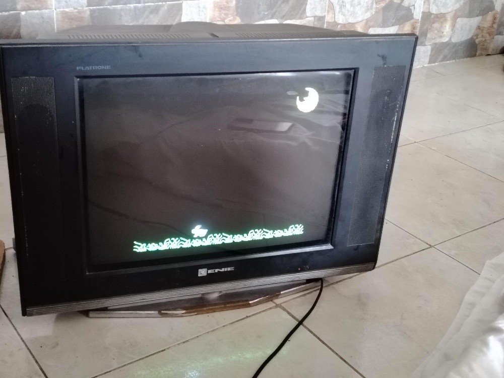 Télévision ENIE flatrone  (CRT) - 1