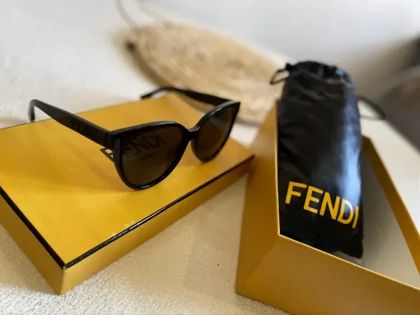 Lunettes pour femme - 1