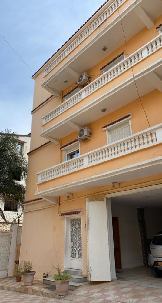 villa a vendre oued roman - 2
