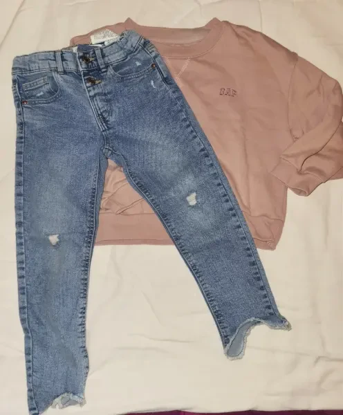 Pull et jean - 1