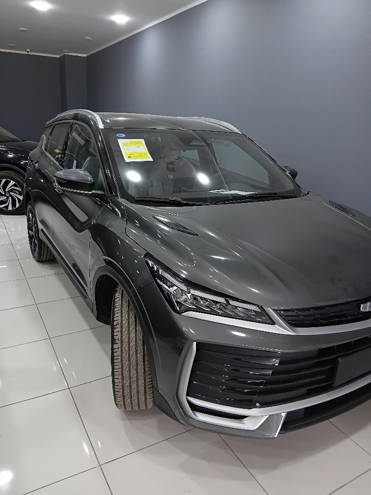 geely coolray - 2