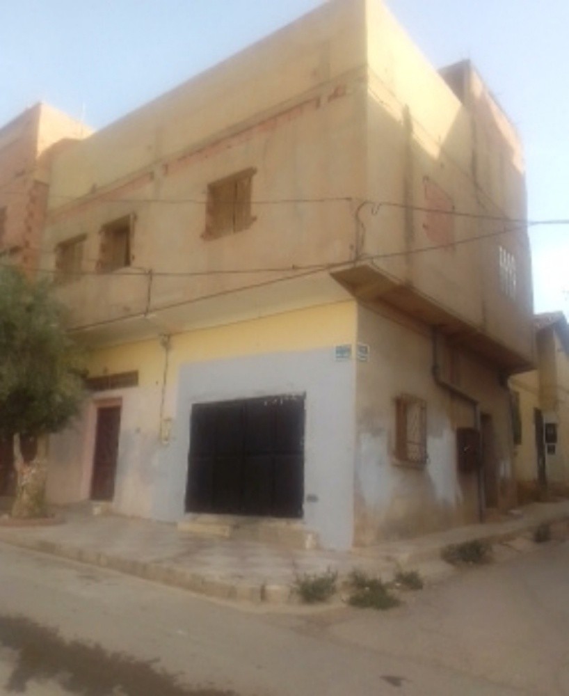 سكن بواجهتين - 1