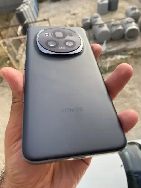 Honor Magic 6 Pro - 1