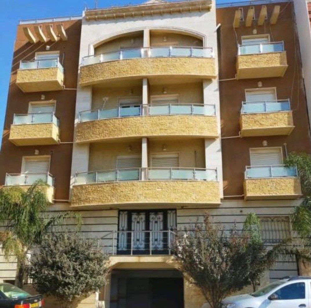 f3 a vendre a cheraga - 1
