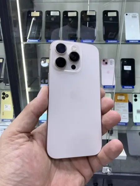 iPhone 16 Pro - 1