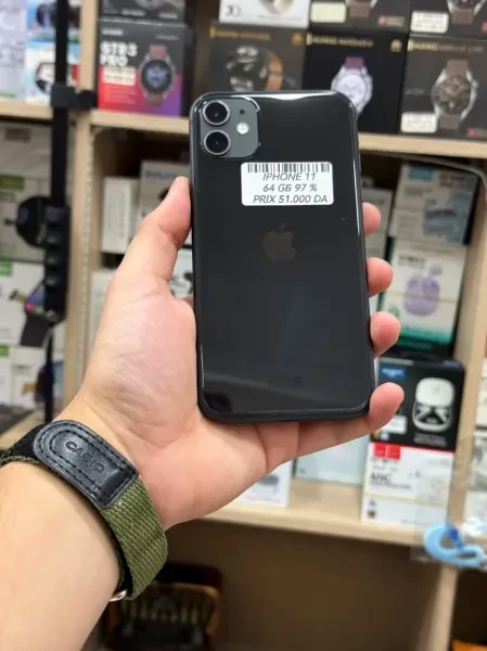iPhone 11 - 1