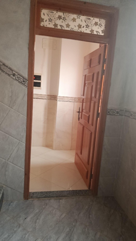 فيلا فيها كامل الكواغط - 9