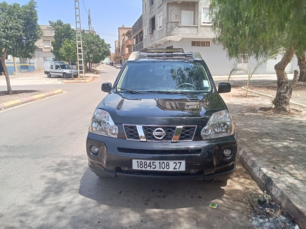 نيسان اكسترايل - 2