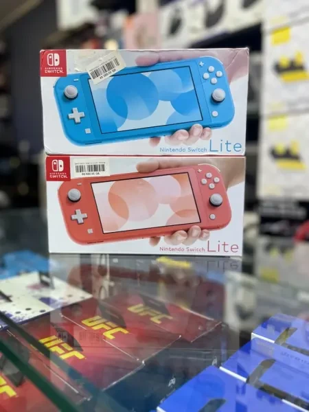 Nintendo Switch Lite - 1