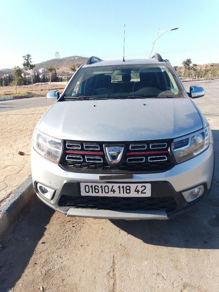 Dacia sandero - 8