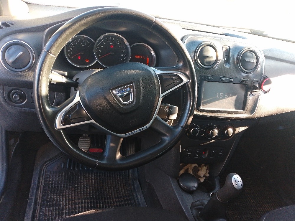 Dacia sandero - 5