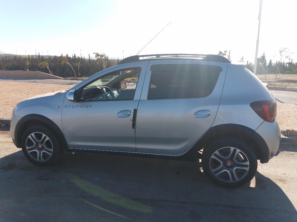 Dacia sandero - 9