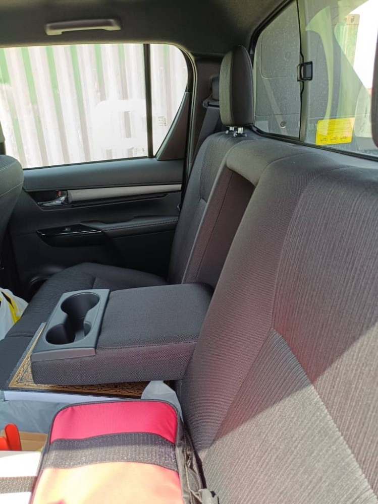  Hilux adventure 2.8 la tout options - 10