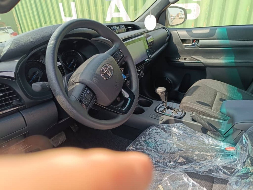  Hilux adventure 2.8 la tout options - 7