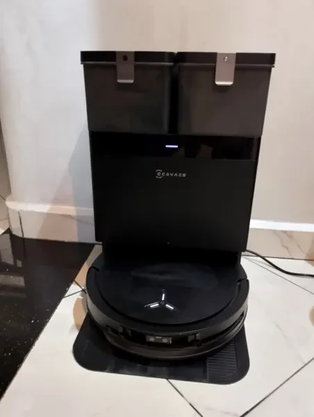 Robot Aspirateur Laveur Ecovacs D - 1