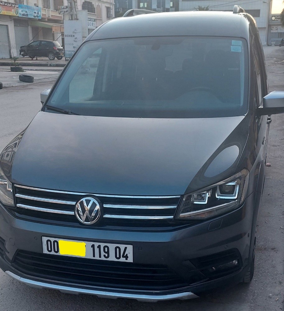 caddy alltrack 2019 - 1