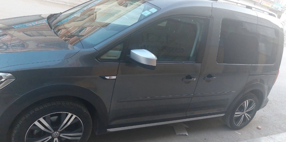 caddy alltrack 2019 - 2