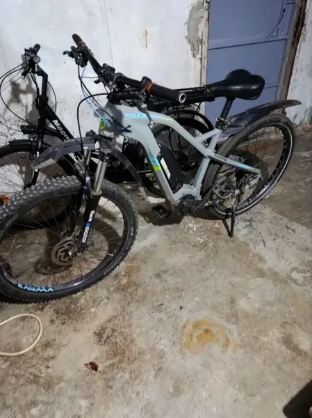 Deux Vélo Électrique 1vtt - 1