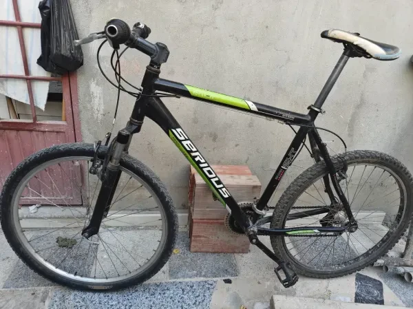 Vélo Serious Rockville Taille XL - 1