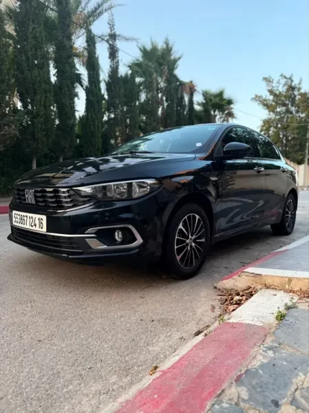 Fiat Tipo Sedan 2024 Urban Plus - 1