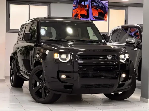 Land Rover Defender 2026 P300e HS - 4