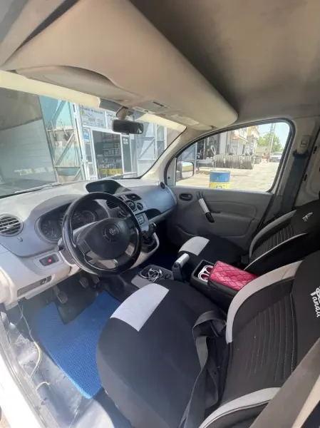 Renault Kangoo 2010 - 4