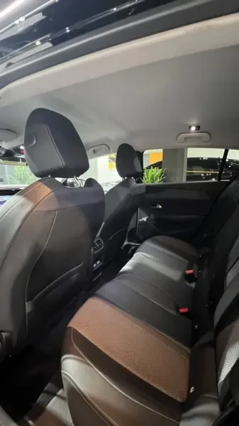 Peugeot 308 2025 Allure Pack - 2