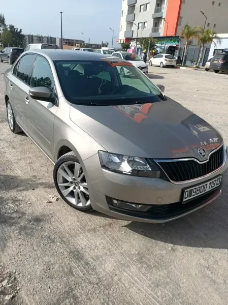 Skoda Rapid 2019 Edition - 4