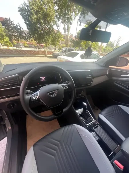 Jetta VS5 2026 Flagship - 2