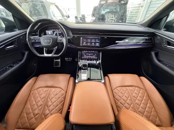 Audi Q8 2024 S Line - 4