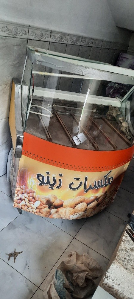 اللة بيع مكسرات - 1