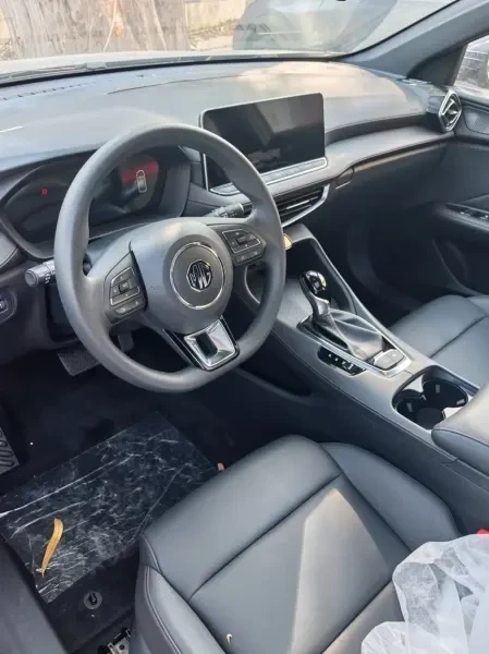 MG MG5 2026 Luxury Edition - 1