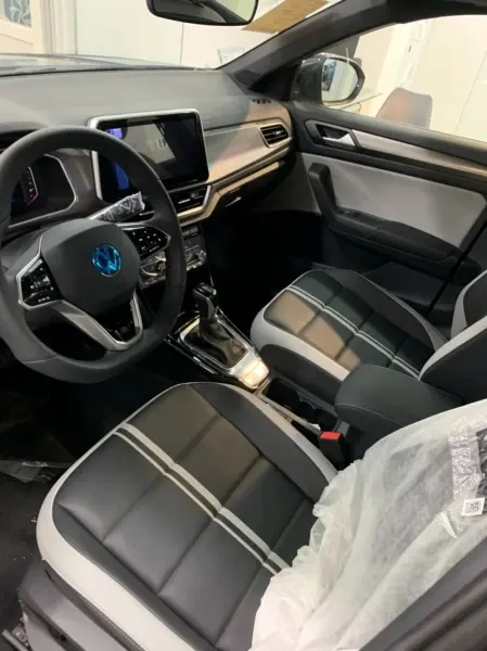 Volkswagen New T-Roc 2026 R-Line - 3