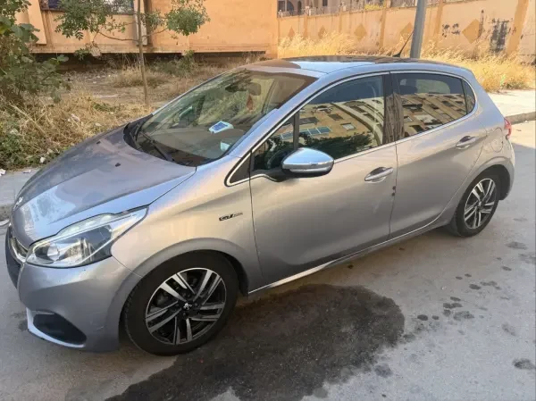 Peugeot 208 2019 GT Line - 2