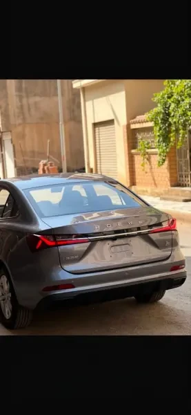 Renault roewe 2026 i5 - 1