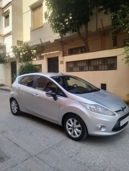 Ford Fiesta 2012 Titanium Sport - 2