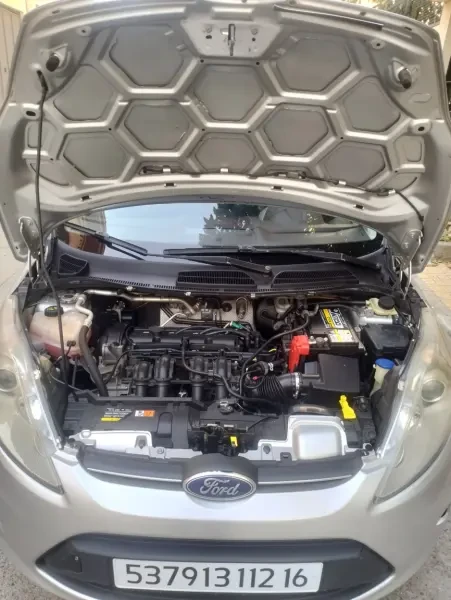 Ford Fiesta 2012 Titanium Sport - 3
