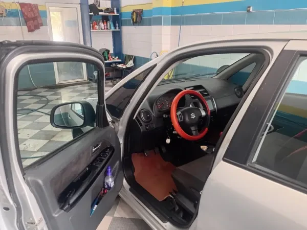 Suzuki SX4 2008 SX4 - 4