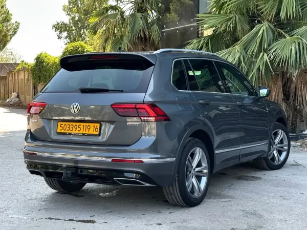 Volkswagen Tiguan 2019 R Line - 1