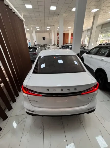Roewe Luxury 2026 - 2