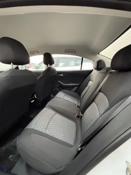 Roewe Luxury 2026 - 4