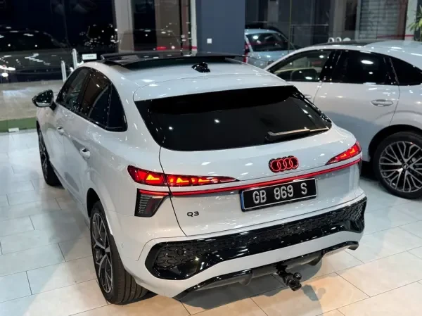 Audi Q3 2026 Sportback S LINE Q - 3