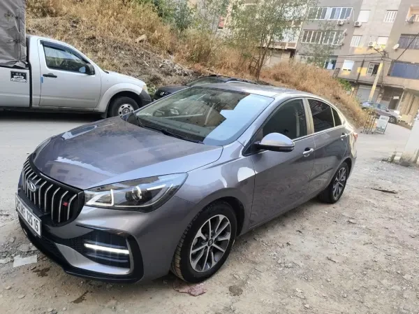 Chery Arrizo 5 2025 Fashion Model - 1