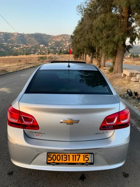 Chevrolet Cruze 2017 Notchback - 3